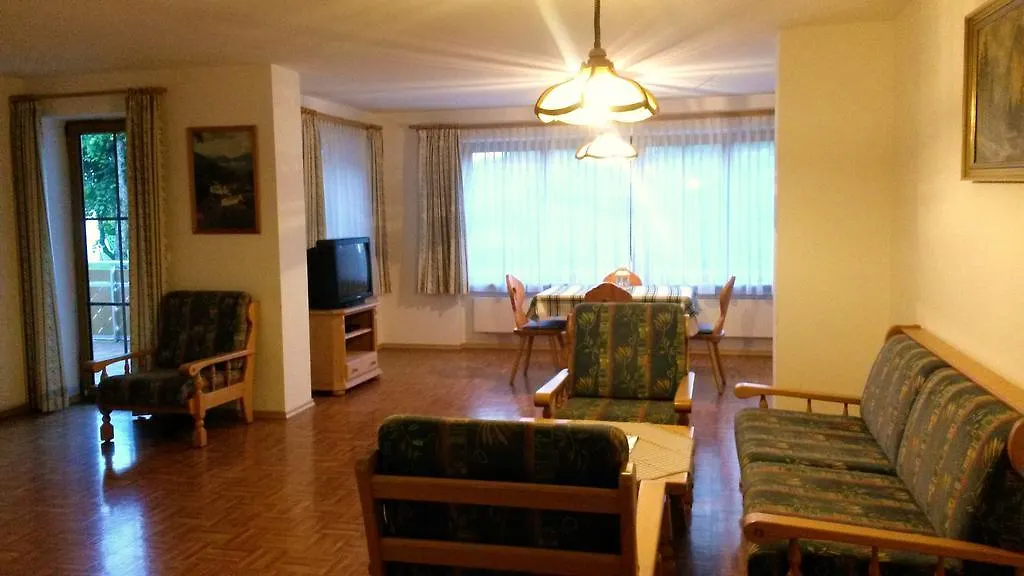 Hotel Bayersoier Hof Bayersoien 2*,  Německo